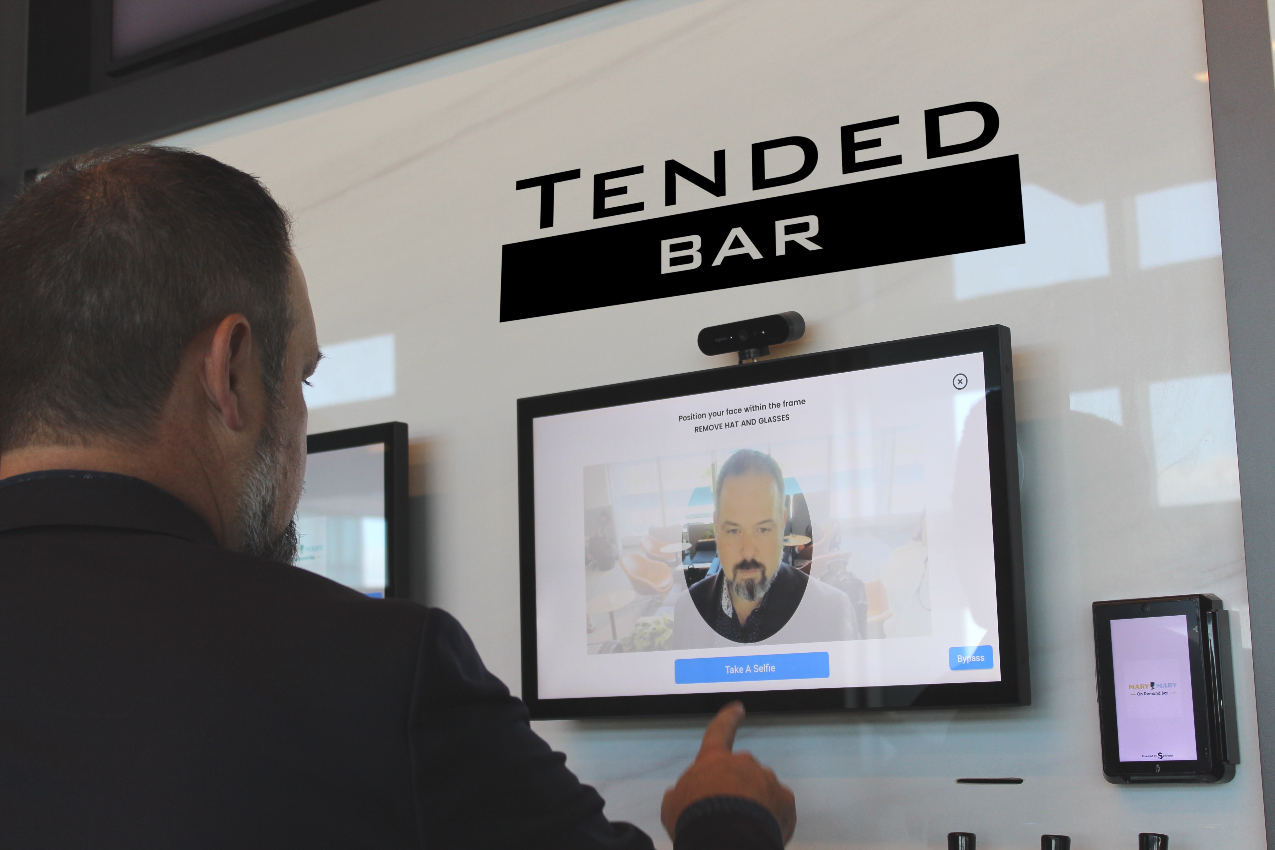 SoftPoint TendedBar: Redefine efficiency with precise drink dispensing, minimizing waste and ensuring accurate pours for an elevated, satisfying drinking experience with speed and precision